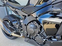 2024 Yamaha YZF-R1 Black