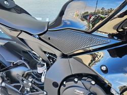 2024 Yamaha YZF-R1 Black