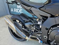2024 Yamaha YZF-R1 Black