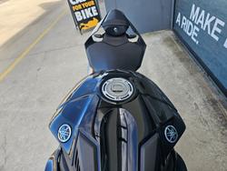 2024 Yamaha YZF-R1 Black