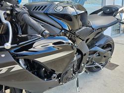 2024 Yamaha YZF-R1 Black