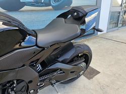 2024 Yamaha YZF-R1 Black