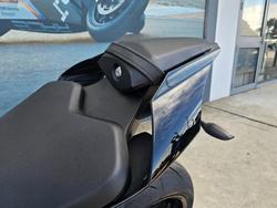 2024 Yamaha YZF-R1 Black