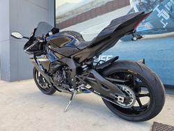 2024 Yamaha YZF-R1 Black