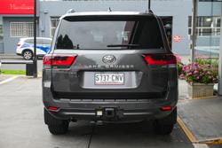 2021 Toyota Landcruiser VX