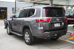 2021 Toyota Landcruiser VX