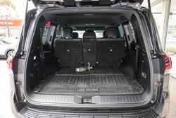 2021 Toyota
Landcruiser VX