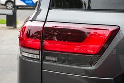 2021 Toyota
Landcruiser VX