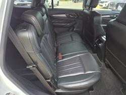 2022 Isuzu MU-X LS-T