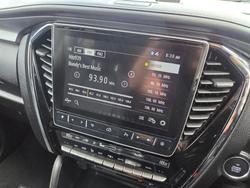 2022 Isuzu MU-X LS-T