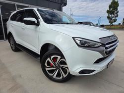 2022 Isuzu MU-X LS-T