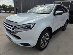 2022 Isuzu MU-X LS-T