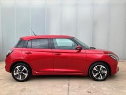 2025 Suzuki Swift Hybrid GLX