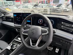 2025 Volkswagen Tiguan 195TSI R-Line