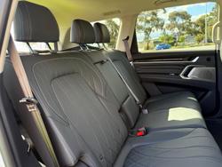 2025 LDV D90 Executive