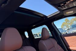 2025 Mitsubishi Outlander Exceed Tourer