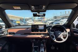 2025 Mitsubishi Outlander Exceed Tourer