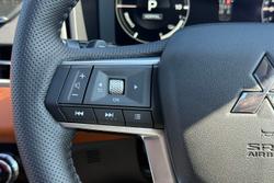 2025 Mitsubishi Outlander PHEV Exceed Tourer