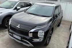 2025 Mitsubishi Outlander PHEV Exceed Tourer