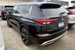 2025 Mitsubishi Outlander PHEV Exceed Tourer