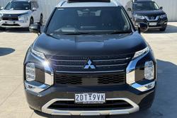 2025 Mitsubishi Outlander PHEV Exceed Tourer
