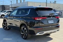 2025 Mitsubishi Outlander PHEV Exceed Tourer