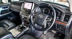 2017 Toyota Landcruiser VX