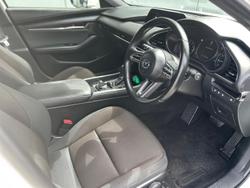 2021 Mazda 3 G20 Evolve