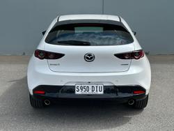 2021 Mazda 3 G20 Evolve