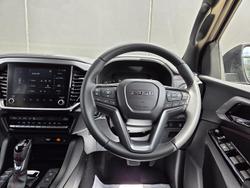 2025 Isuzu MU-X X-TERRAIN