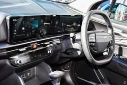 2025 Kia Sportage SX