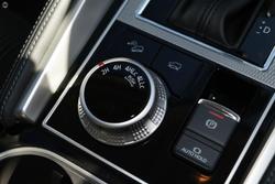 2025 Mitsubishi Pajero Sport GLX