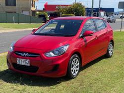 2014 Hyundai Accent Active