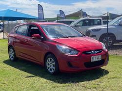 2014 Hyundai Accent Active
