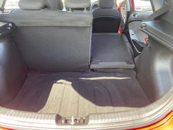 2014 Hyundai Accent Active