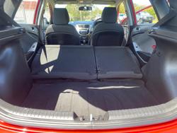 2014 Hyundai Accent Active