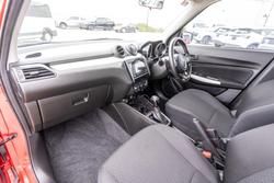 2020 Suzuki Swift GL Navigator