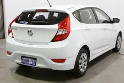2016 Hyundai Accent Active