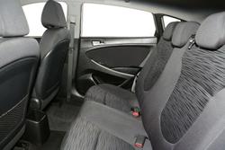 2016 Hyundai Accent Active