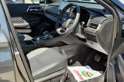 2025 Mitsubishi Outlander PHEV GSR