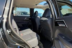 2025 Mitsubishi Outlander PHEV Exceed