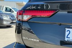 2025 Mitsubishi Outlander PHEV Exceed