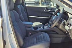 2025 Mitsubishi Outlander PHEV Aspire