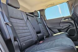 2025 Mitsubishi Outlander PHEV Aspire