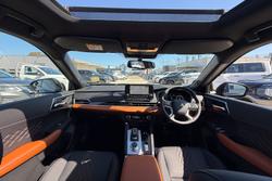 2025 Mitsubishi Outlander PHEV Exceed Tourer