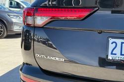 2025 Mitsubishi Outlander PHEV Exceed Tourer