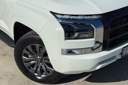 2025 Mitsubishi Triton GLS
