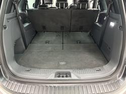 2018 Ford Everest Titanium