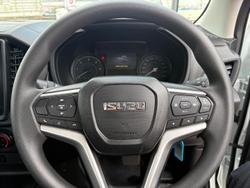 2024 Isuzu D-MAX SX High Ride