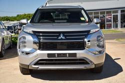 2025 Mitsubishi Outlander LS